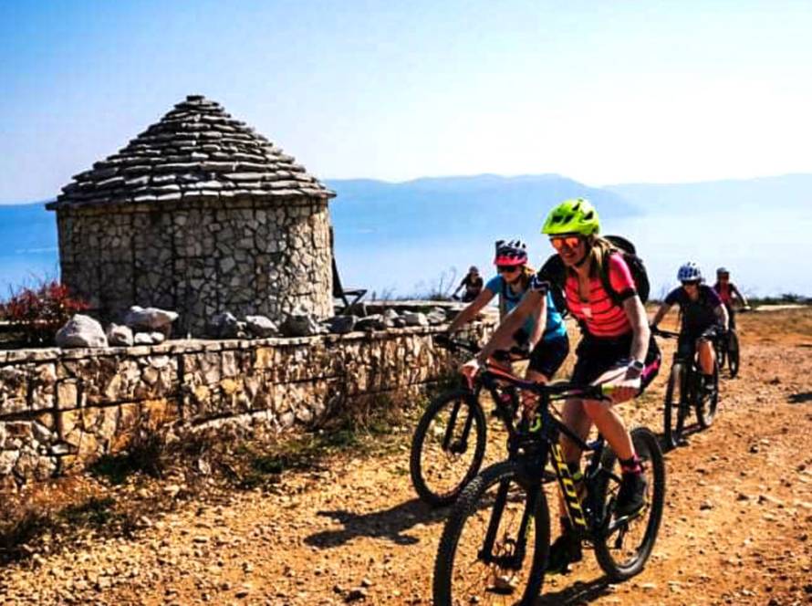 croatia istria mountain biking tour